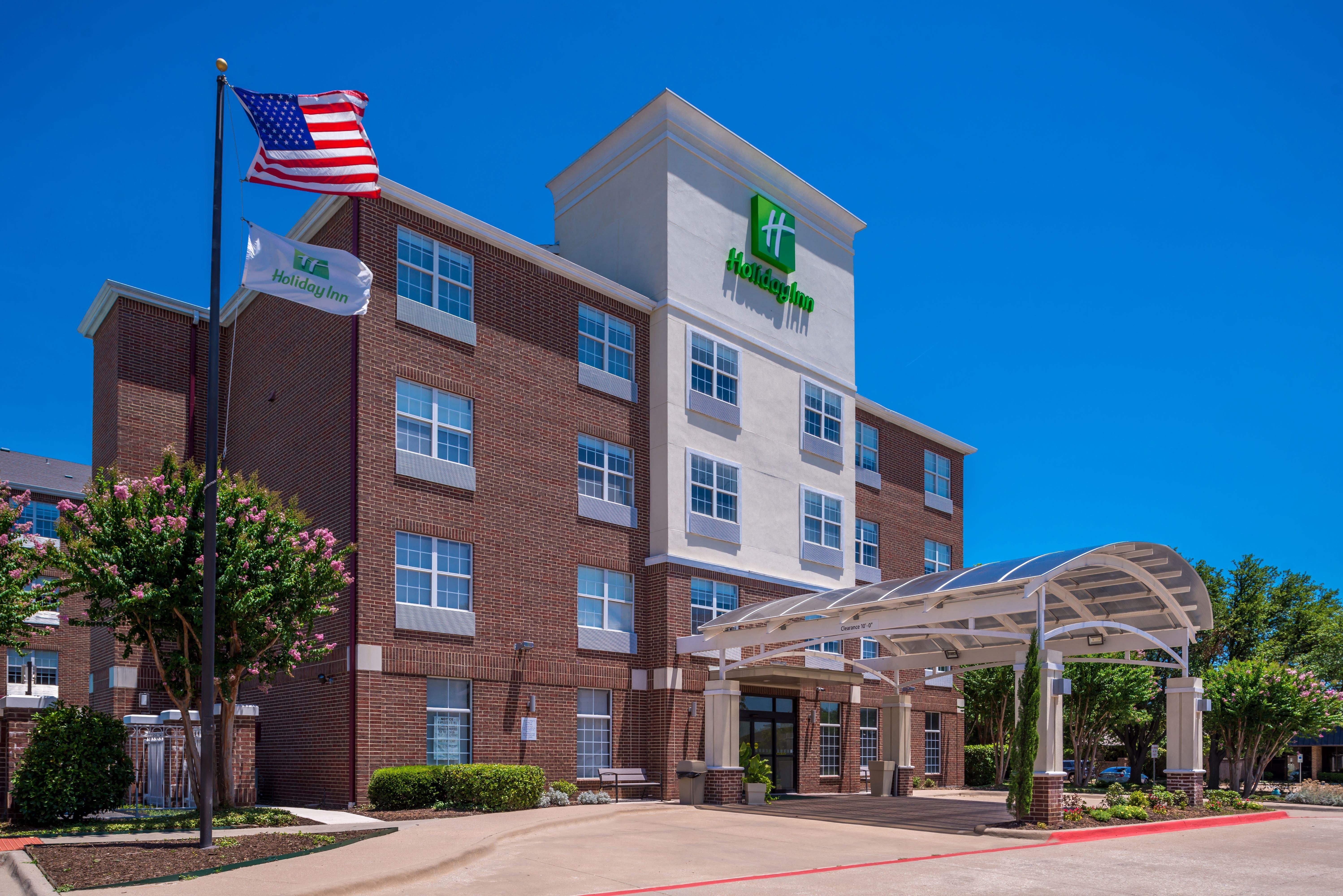 Holiday Inn And Suites Addison By Ihg Екстериор снимка